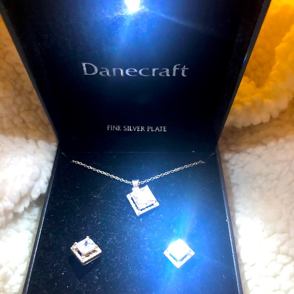 Cubic Zirconia Necklace & Earrings Set